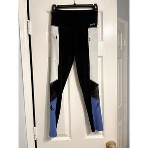 Victoria’s Secret Pink ultimate leggings